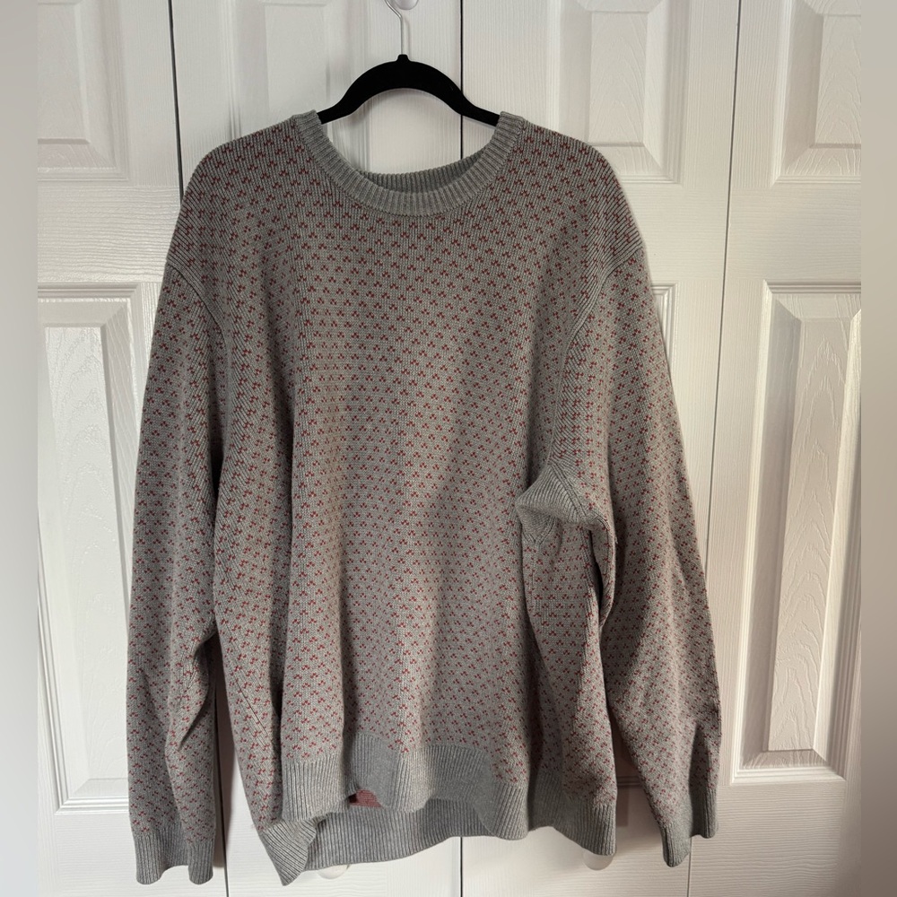 Duluth Trading Co Men’s XXL crewneck sweater gray/red heavyweight print